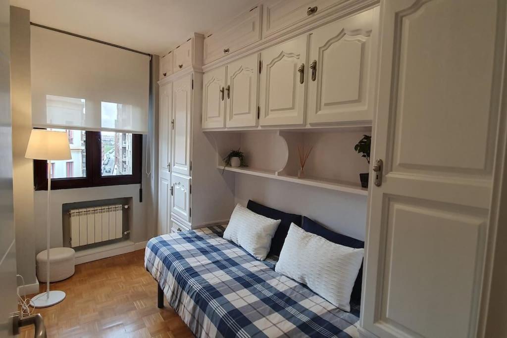 Moderno Apartamento En El Centro. El Carmen Wifi 기욘 외부 사진
